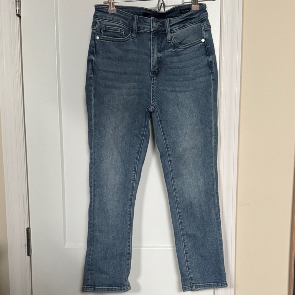 Judy Blue Skinny Capri Jeans Women’s Sz 1/25 High Rise Stretch Medium Wash EUC